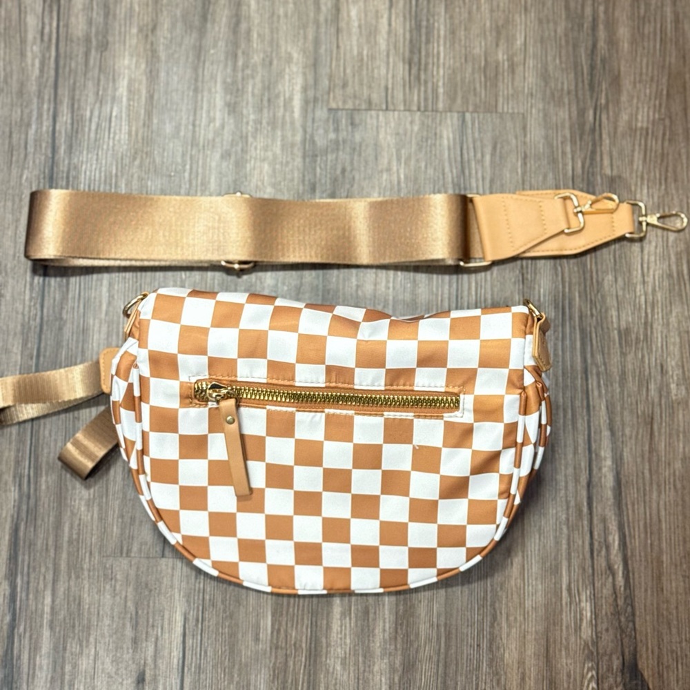 Tan & White Checkered Women’s Fanny Pack Belt Bag | Adjustable | New - Picture 3 of 3
